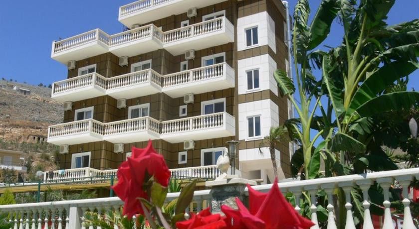 Mucobega Hotel Sarande Exterior photo